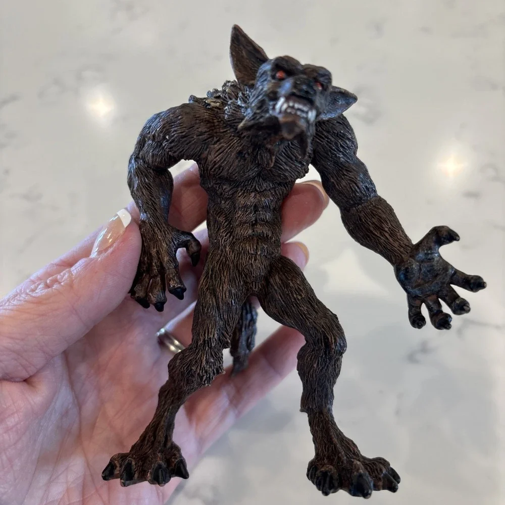 Safari Ltd. Painted Werewolf 0319 Wolfman Lycanthrope Figure‎ Dated 2017 EUC